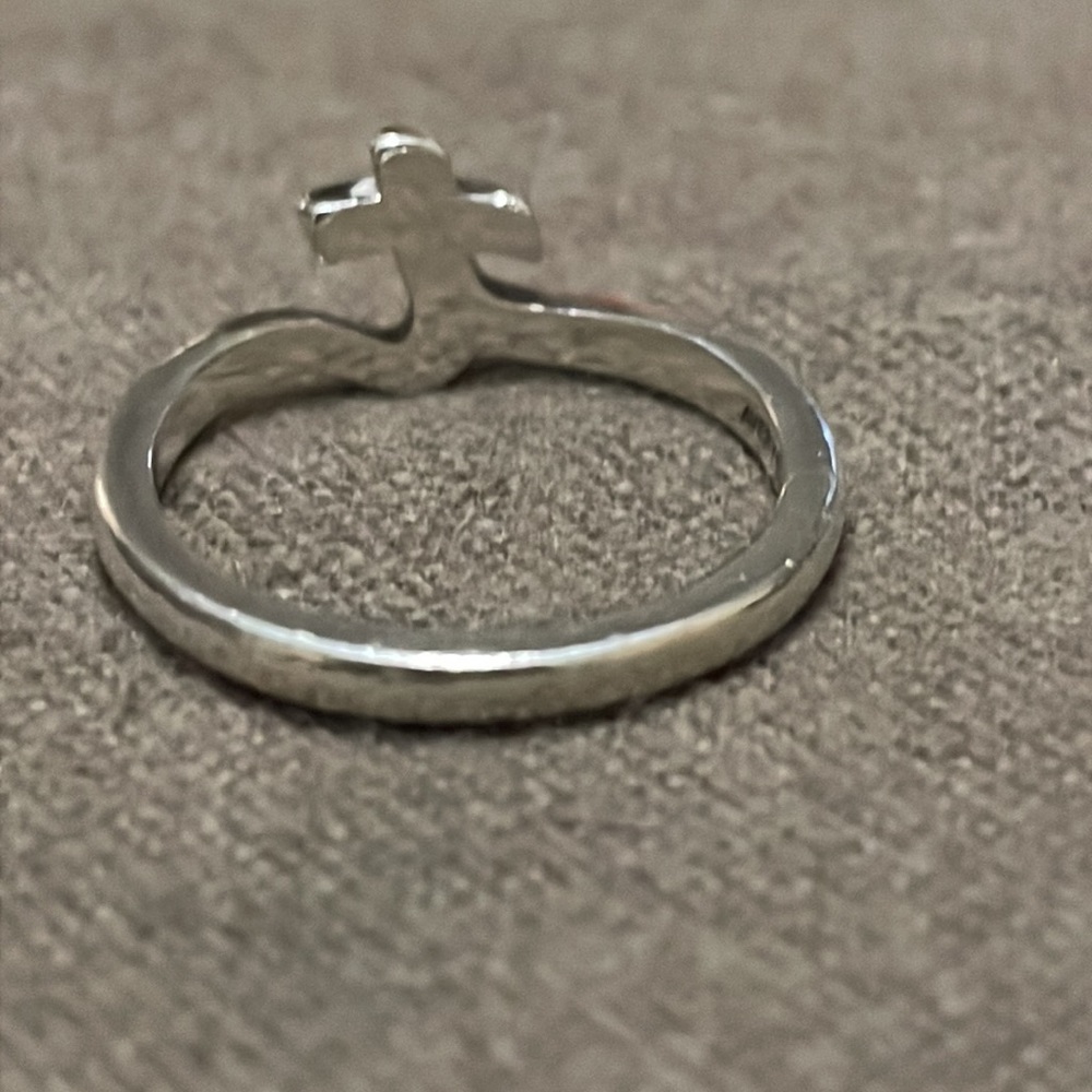 James Avery Script Initial “T” Ring - image 4